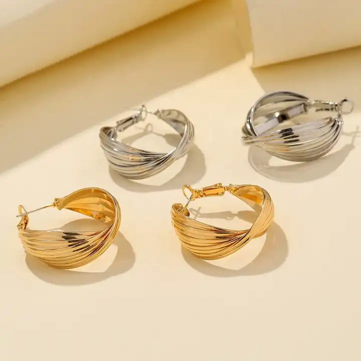 18K Gold Plated Twisted Rope Round Hoop Earrings
