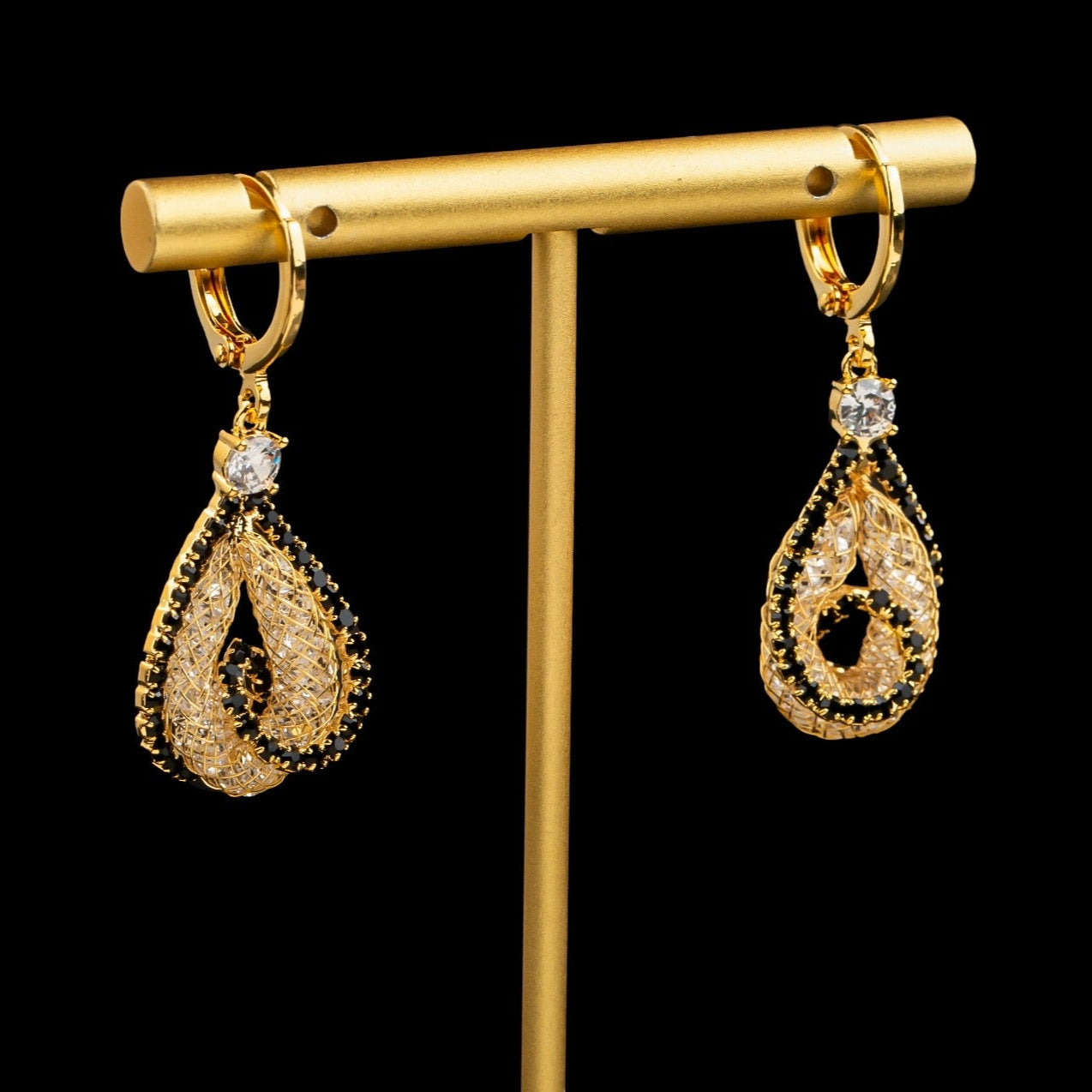 high-end light luxury earrings(18k gold plated)