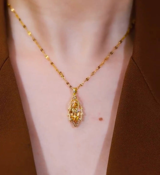 Luxurious non-fading zircon leaf necklace(18k gold plated)