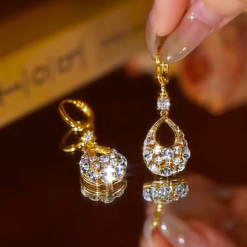Diamond zircoon hoops earrings(24k gold plated)