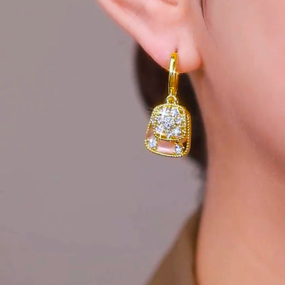 High-grade crystal geometric earrings(gold plated)