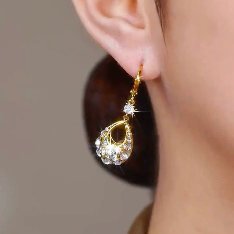 Diamond zircoon hoops earrings(24k gold plated)